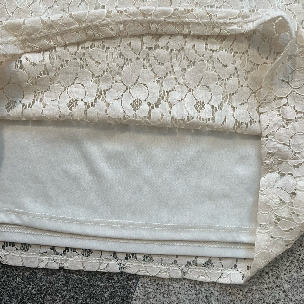 W118 by Walter Baker Cream Lace Shift Dress- Size Small - Picture 5 of 9